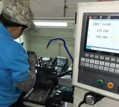 工廠一瞥